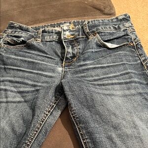 New York and company size 6 capris Classic Blue Women's capris.